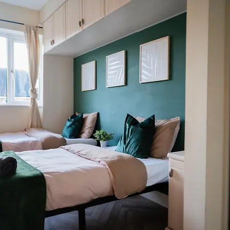 'Nomadic Nest' 2-Bed Executive Coach House + Free Parking! Apartamento Reading Exterior foto