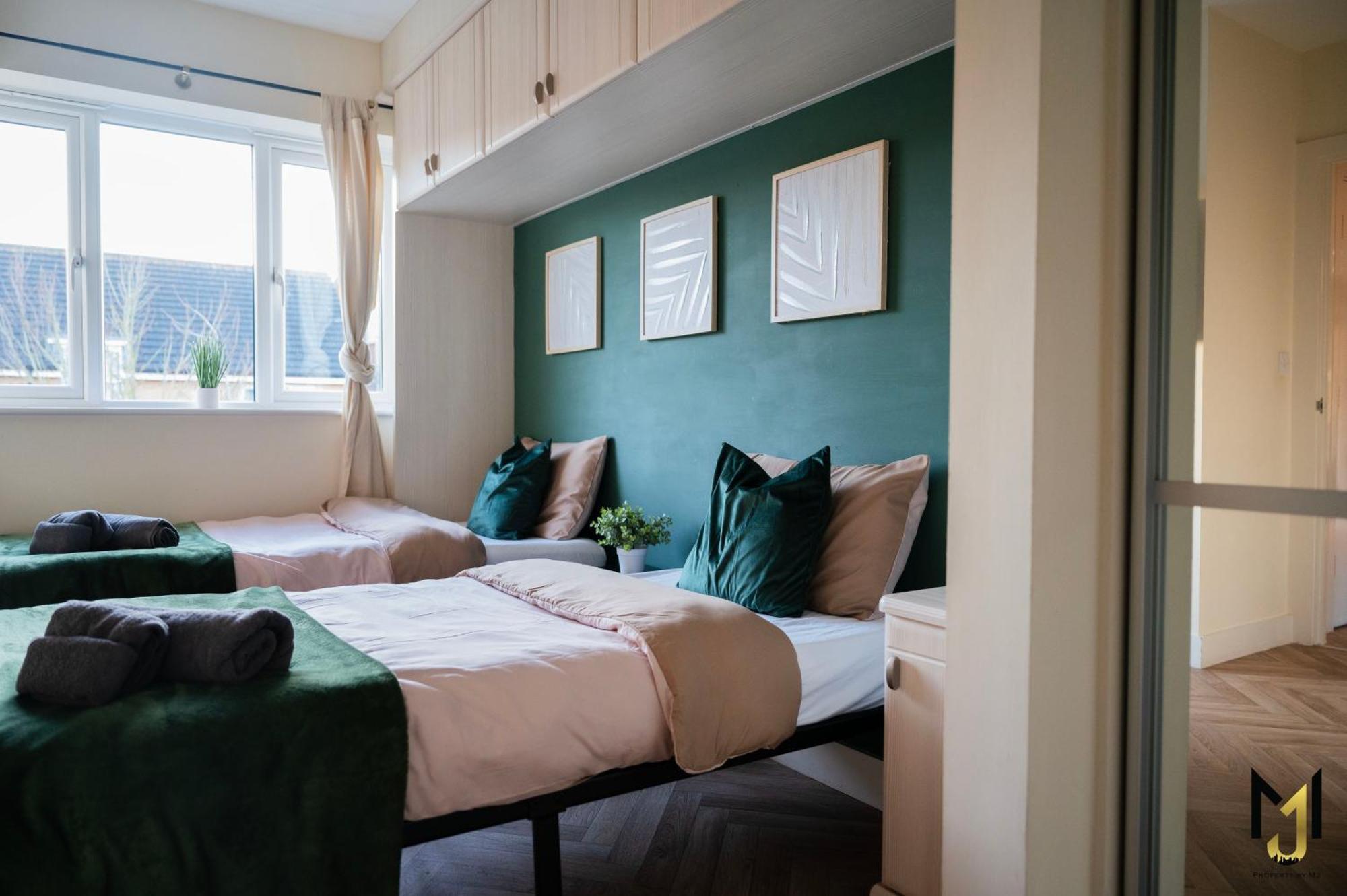 Apartment 'nomadic Nest' 2-bed Executive Coach House + Free Parking! *